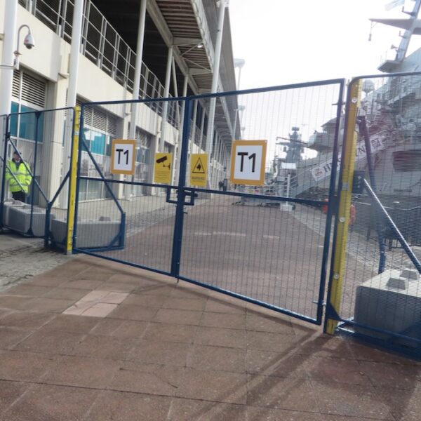 POLMIL® Vehicle Gate - 2.4m
