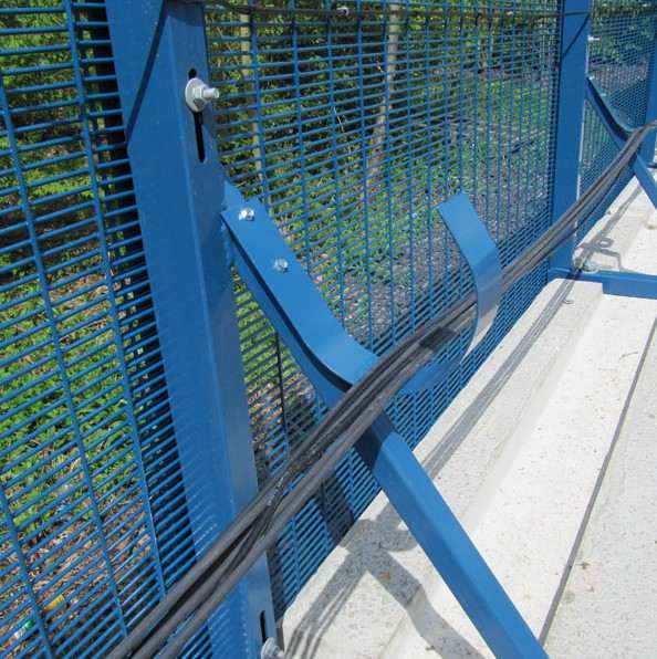Cable Containment Hooks